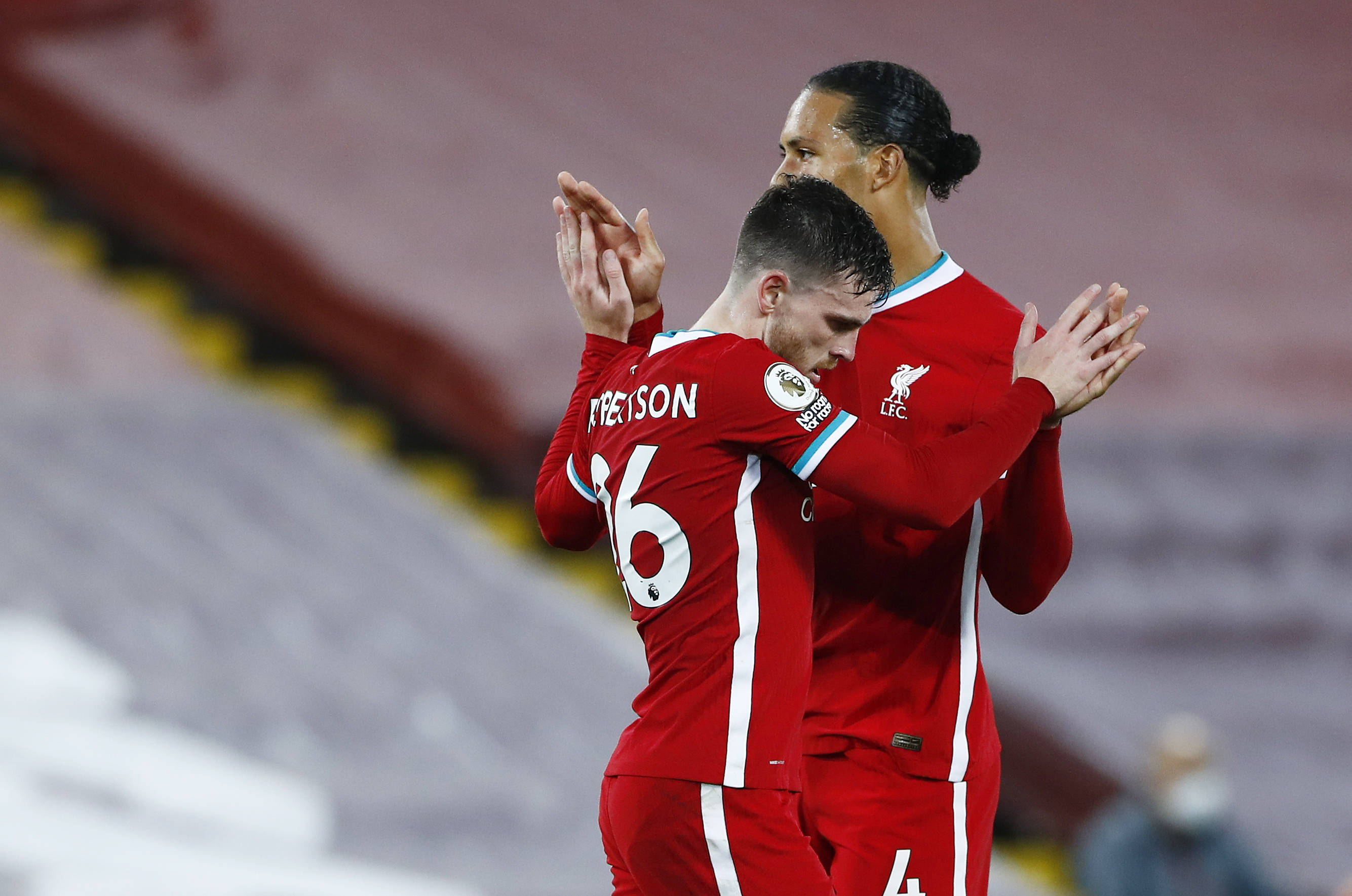 受阻且被狼 受阻且被狼